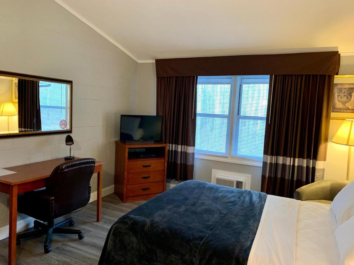 Hill Top Motel Wrightstown Eksteriør bilde